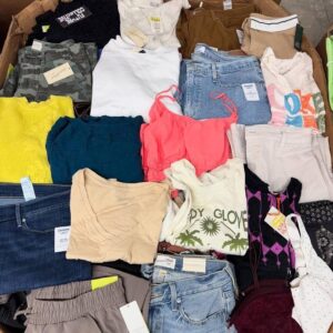 NEW TARGET Women’s Clothing Pallets