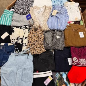 NEW TARGET Women’s Clothing Pallets