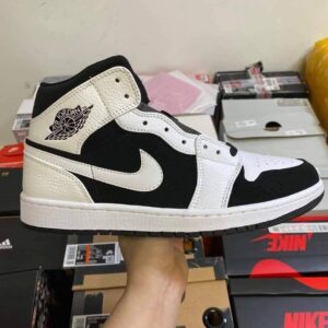 Mixed Jordan Shoes Pallet (150 pairs)