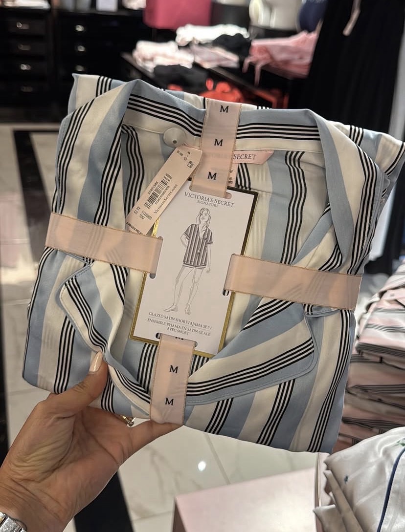 screenshot-77 Victoria’s Secret Pajama Pallet