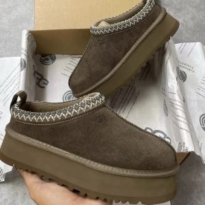 Uggs Shoe Pallet